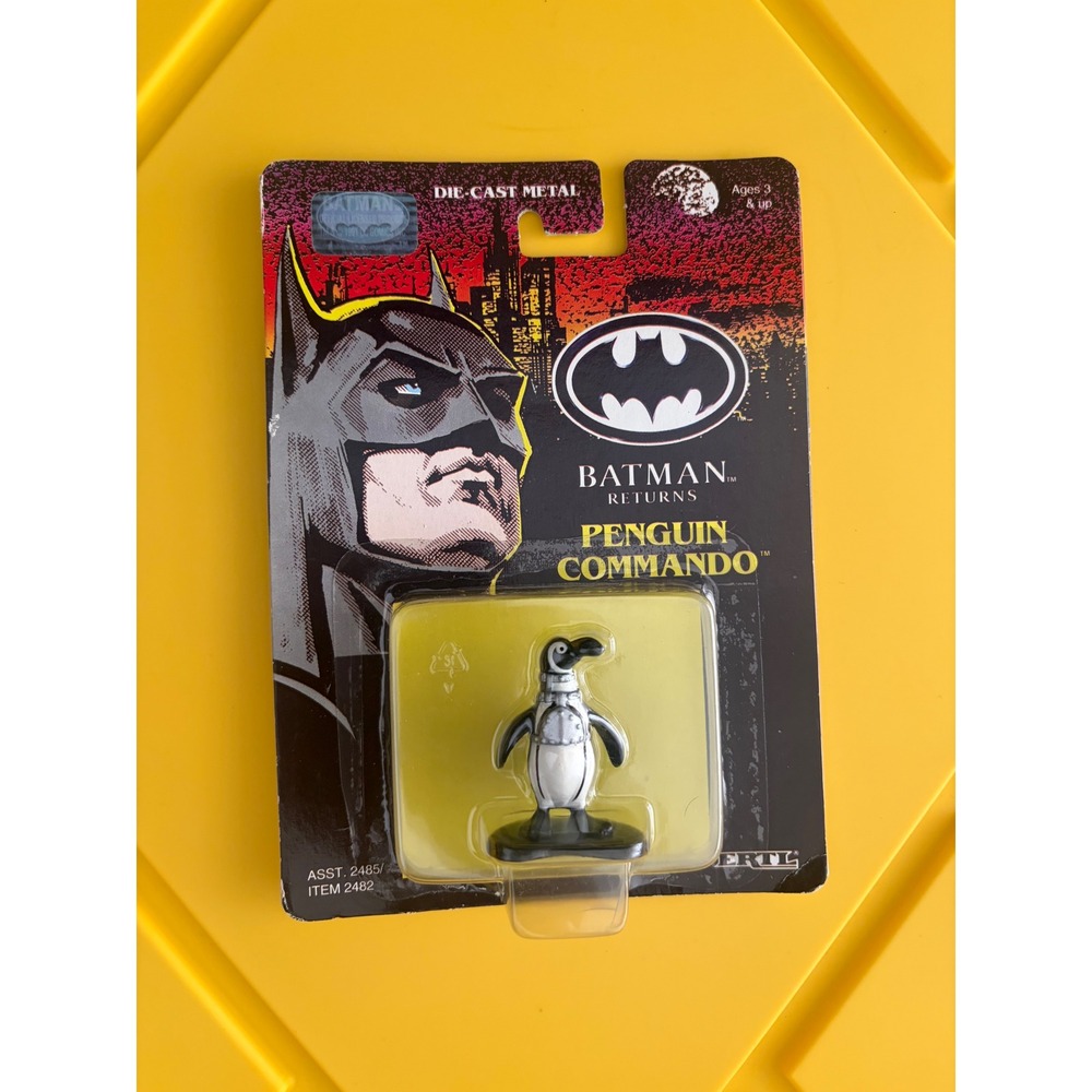 Vintage 1992 Ertl Batman Returns Penguin Commando Die-Cast Metal Figure 2482
